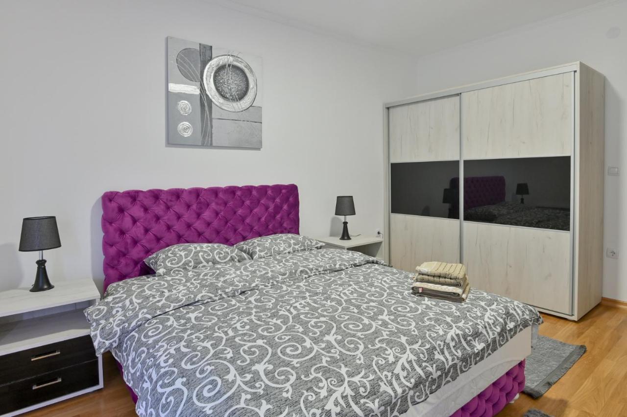 White Bear Apartment *
