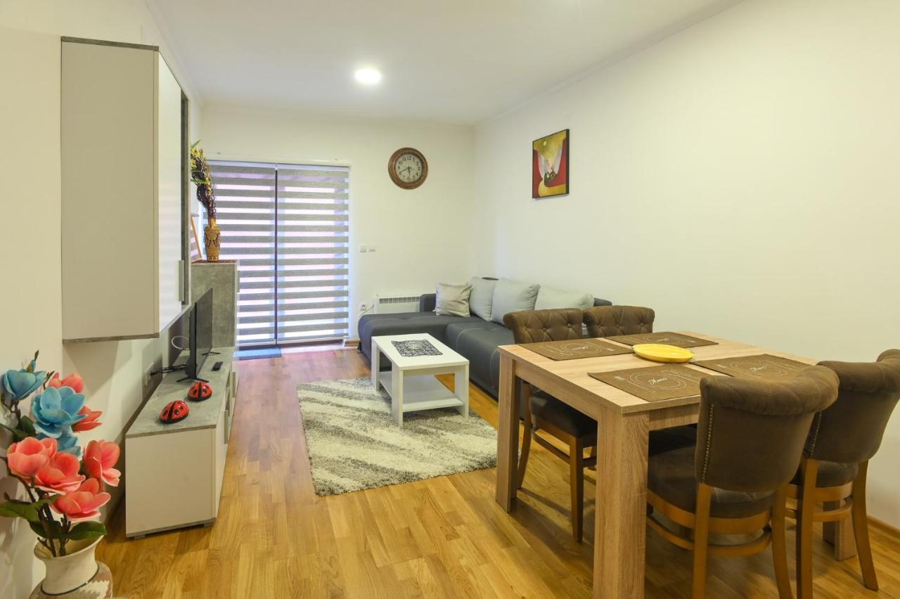 White Bear Apartment