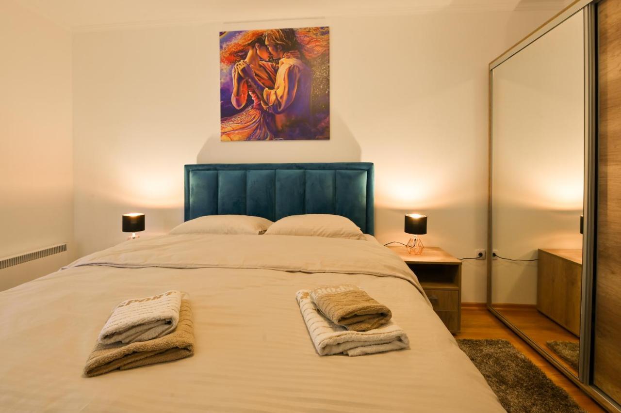 White Bear Apartment *